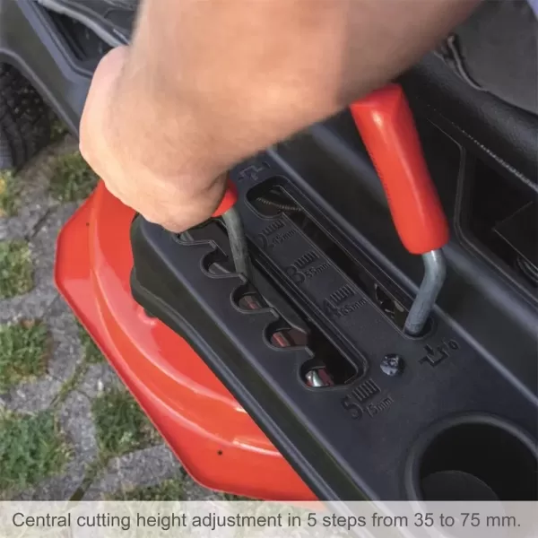 Travní rider 61 cm s zadním a bočním výhozem a mechanickou převodovkou Scheppach MR 230-61